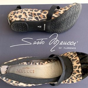 Sesto Meucci leopard cap-toe flats. 7 1/2
